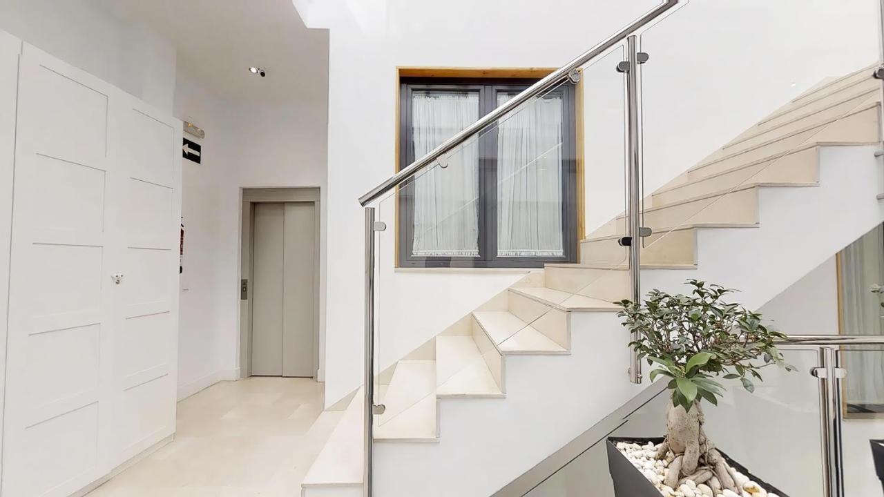 Sevilla Luxury Rentals - Alcazar Экстерьер фото