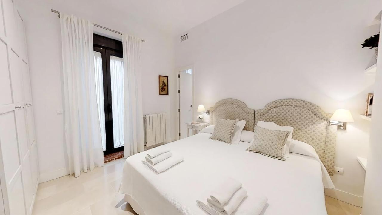 Sevilla Luxury Rentals - Alcazar Экстерьер фото